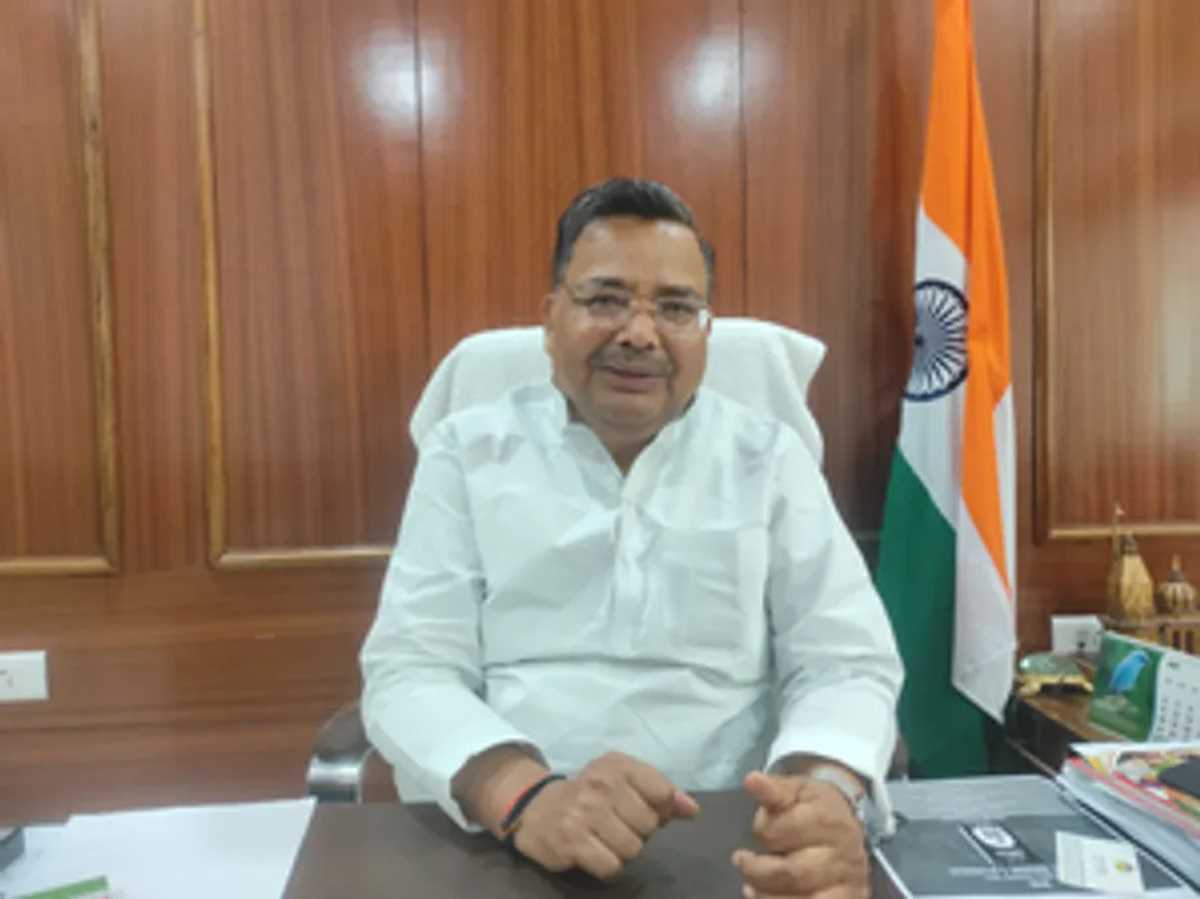 मैड्रिड, बर्लिन के अंतर्राष्ट्रीय पर्यटन व्यापार मेलों में शामिल होगा उत्तर प्रदेश : जयवीर सिंह मैड्रिड, बर्लिन के अंतर्राष्ट्रीय पर्यटन व्यापार मेलों में शामिल होगा उत्तर प्रदेश : जयवीर सिंह